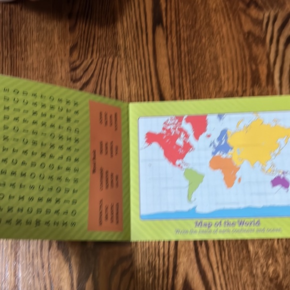 School bundle: third grade workbooks and colors set NWT - Picture 10 of 13